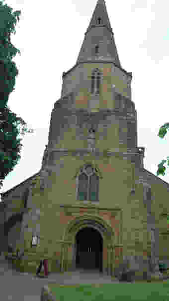 photo of St Nicholas' Church burial ground